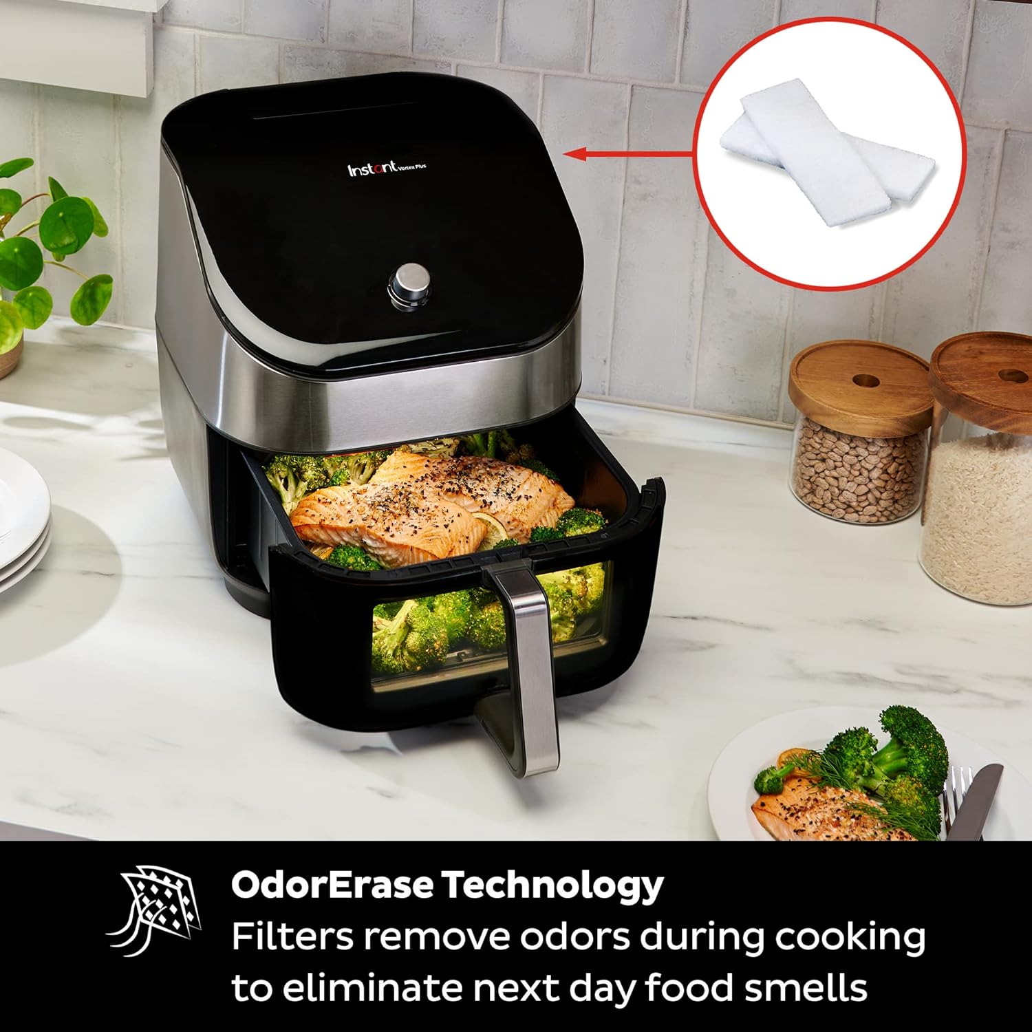 Instant Vortex Plus 6QT Air Fryer with Odor Erase Technology, 6-in-1 Functions that Crisps, Roasts, Broils, Dehydrates, Bakes & Reheats, 100+In-App Recipes, from the Makers of Instant Pot,1700W,Black