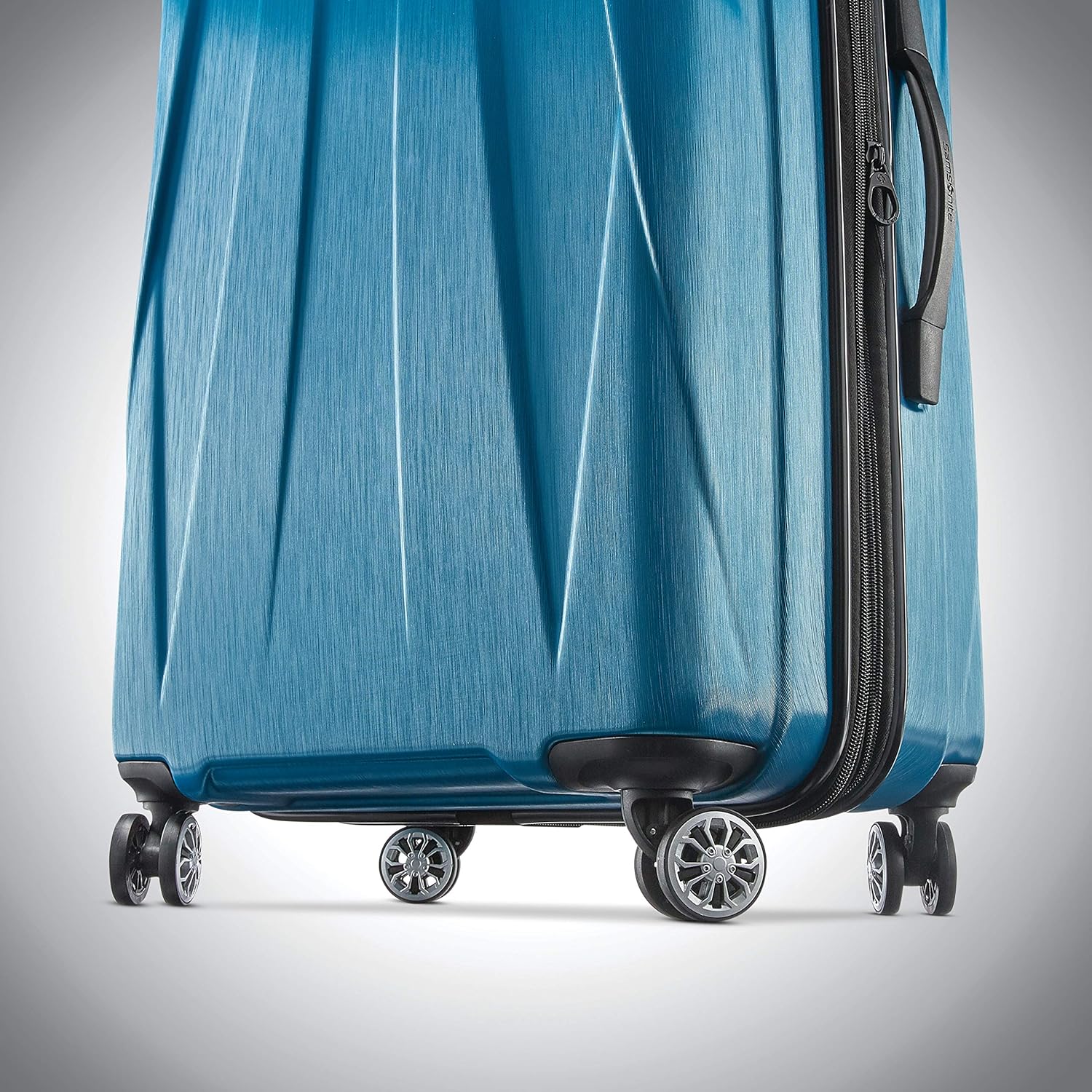 Samsonite Centric 2 Hardside Expandable Luggage with Spinners, Caribbean Blue, 3-Piece Set (20/24/28)